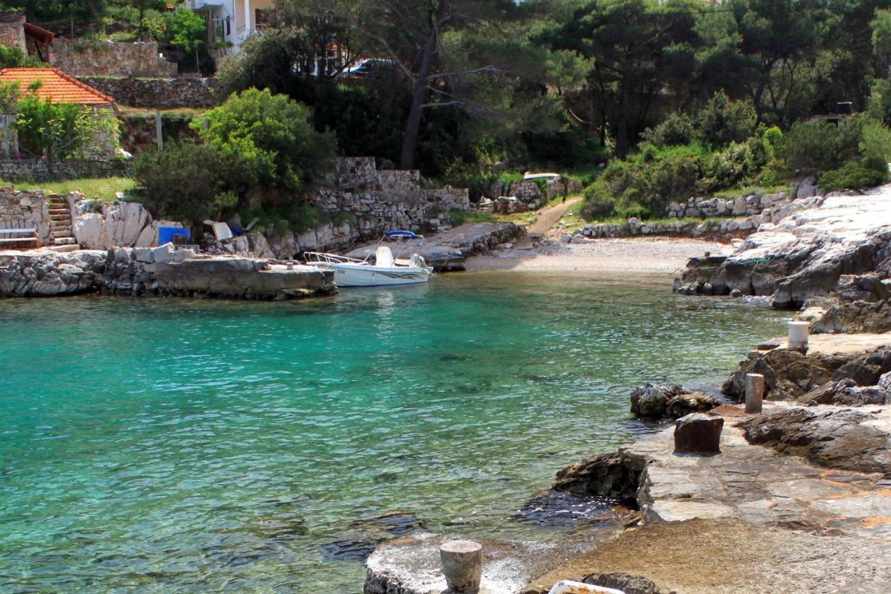 Apartments By The Sea Basina, Hvar - 542 Vrbanj Екстериор снимка