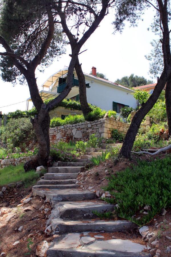 Apartments By The Sea Basina, Hvar - 542 Vrbanj Екстериор снимка
