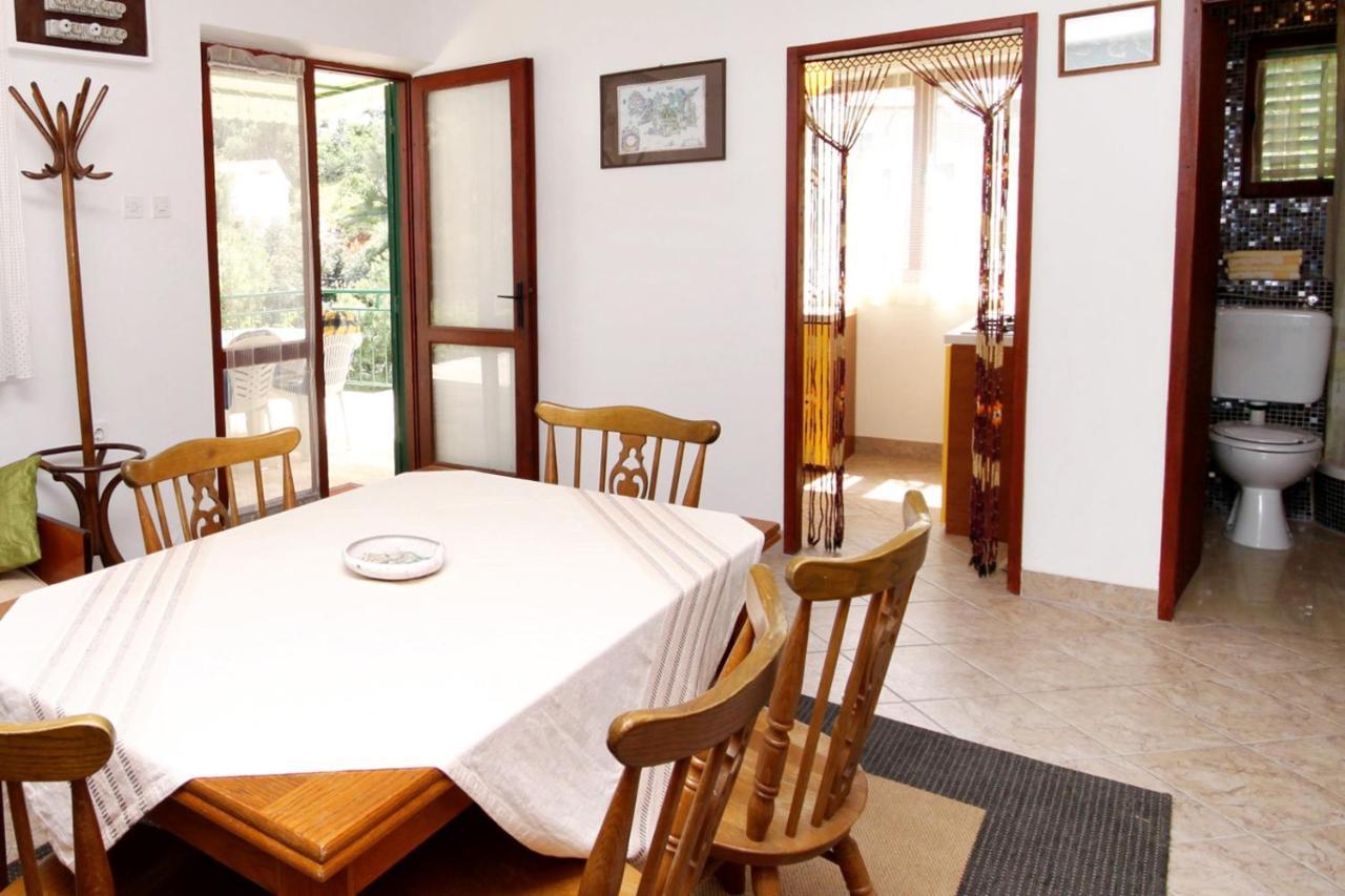 Apartments By The Sea Basina, Hvar - 542 Vrbanj Екстериор снимка